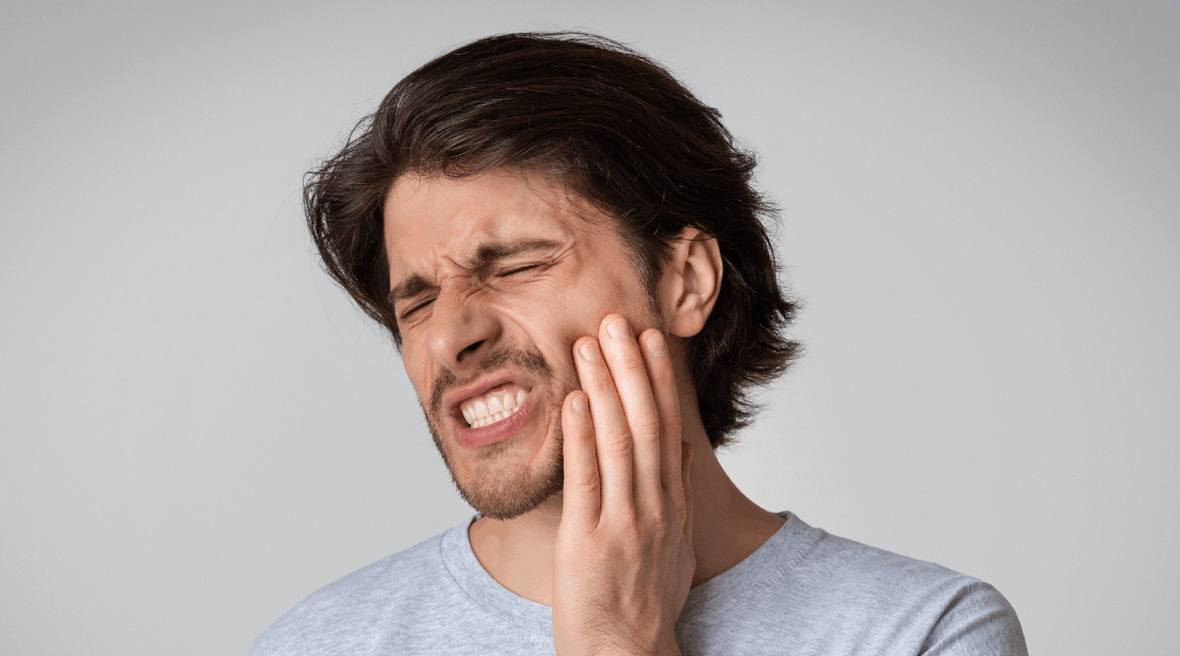 When to Seek Emergency Dental Care: Signs You Shouldn’t Ignore