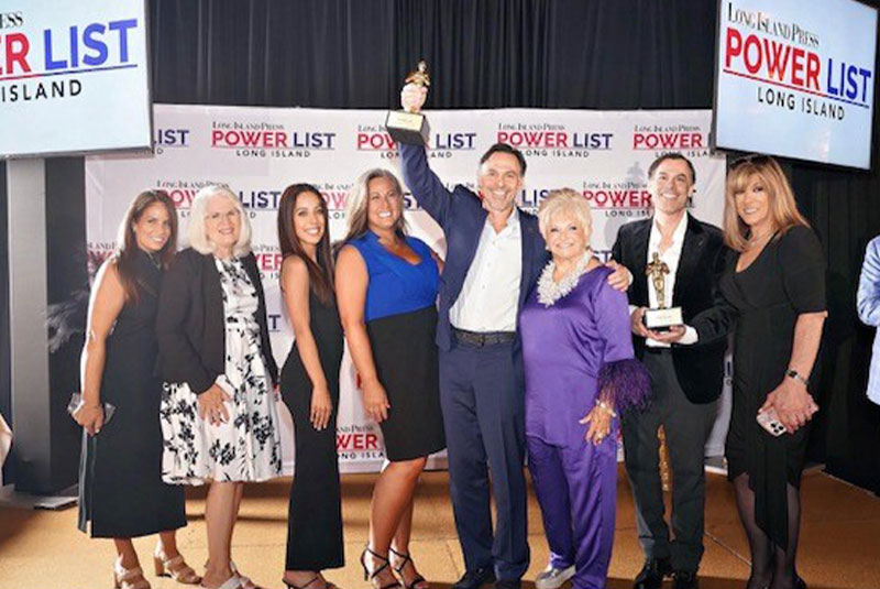 doctor team accepting award