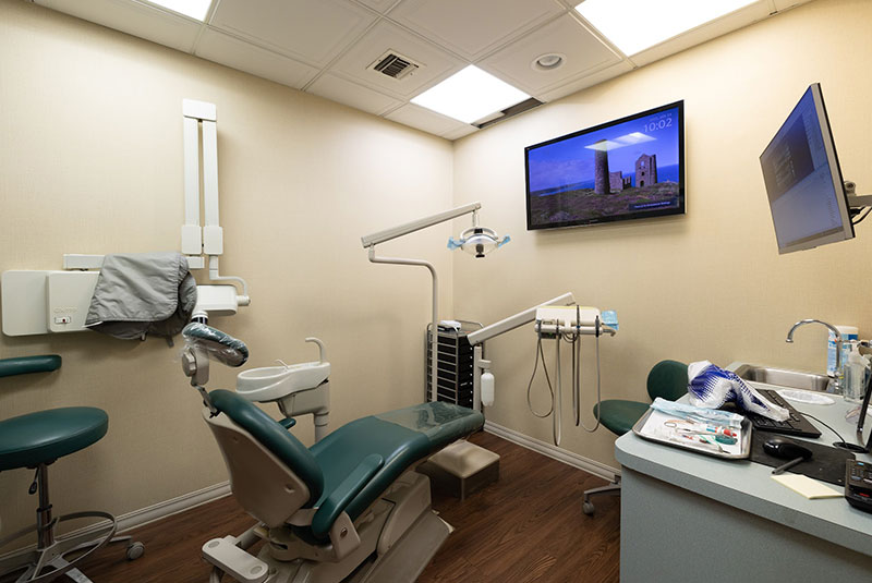 procedure room screen Oyster Bay